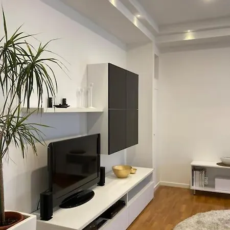 Apartment Thesan Lodge, Chic & Modern Design